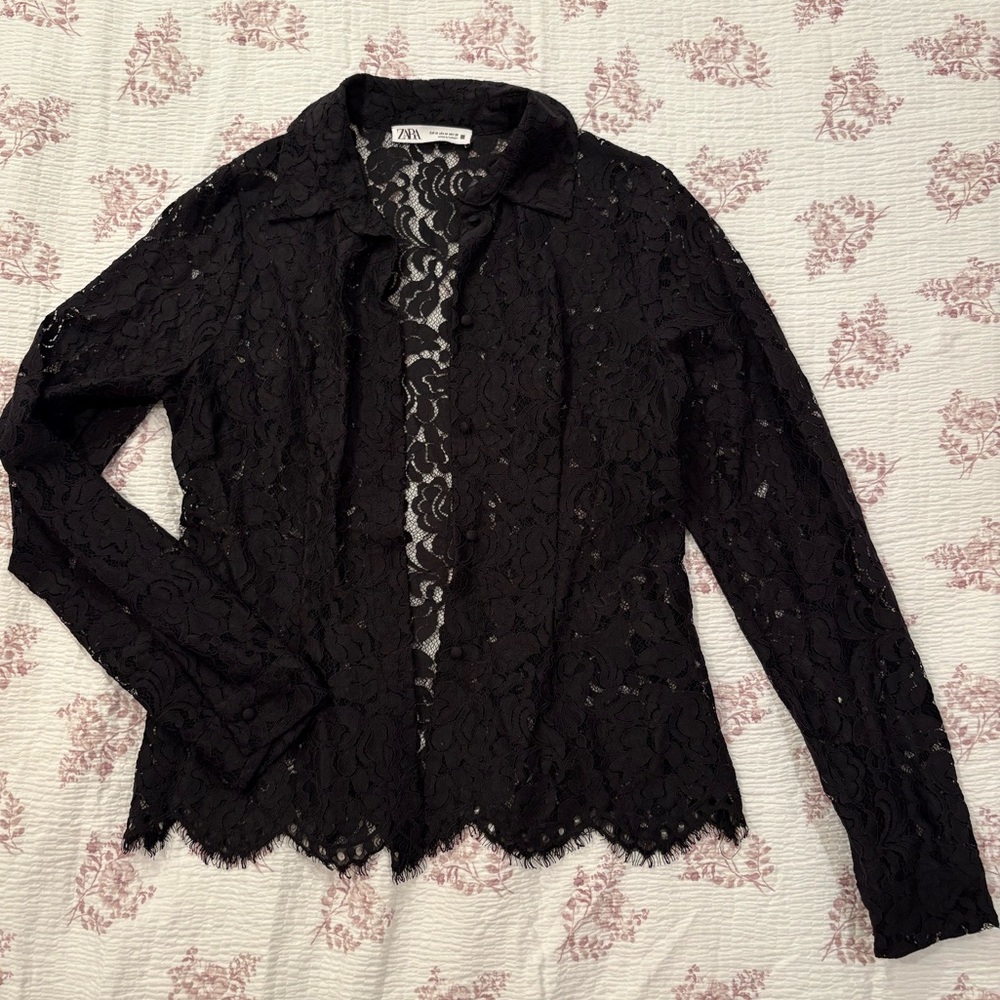 ZARA Women’s lace blouse Medium